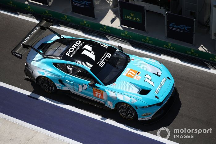 #77 Proton Competition Ford Mustang LMGT3: Ryan Hardwick, Zacharie Robichon, Ben Barker