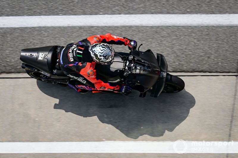 Lorenzo Savadori, Aprilia Racing Team