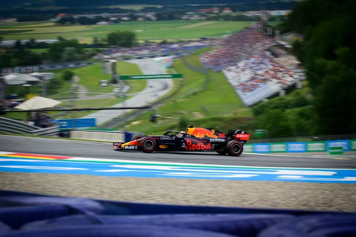 Max Verstappen, Red Bull Racing RB16B