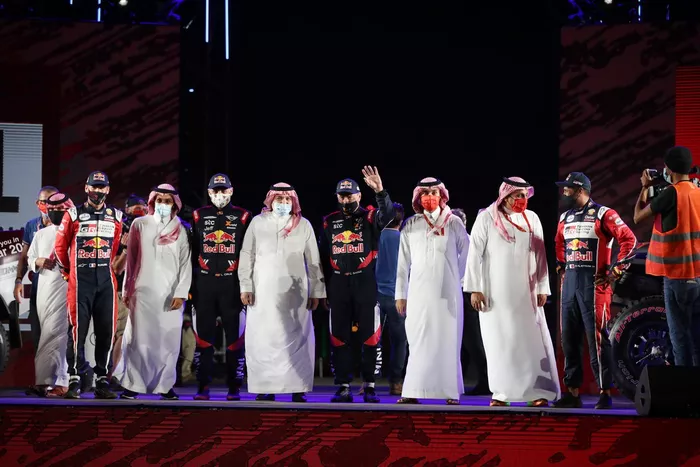 #300 X-Raid Mini JCW Team: Carlos Sainz, Lucas Cruz
