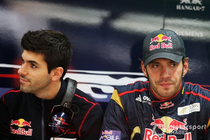 Jaime Alguersuari, Scuderia Toro Rosso con Jean-Eric Vergne, reserva de Scuderia Toro Rosso
