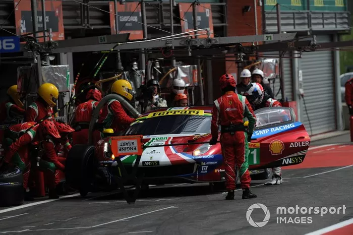 #71 AF Corse Ferrari 488 GTE EVO: Davide Rigon, Sam Bird 