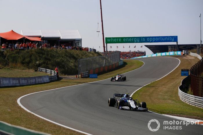 Nicholas Latifi, Williams FW43B, Nikita Mazepin, Haas VF-21