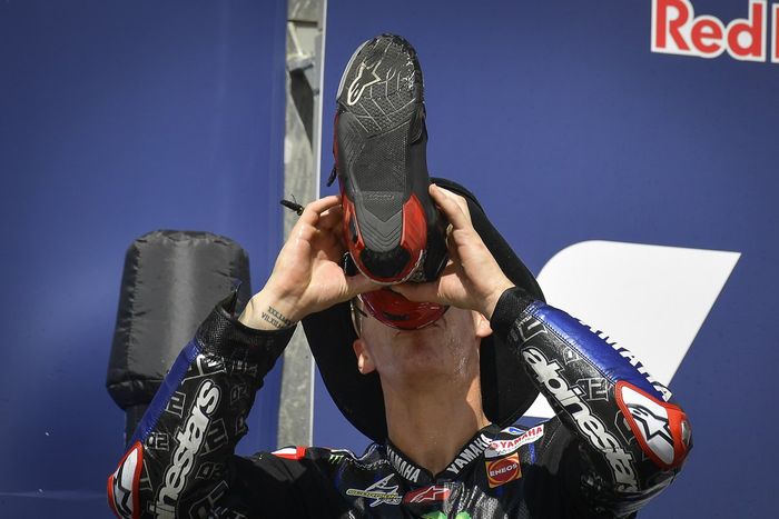 Podio: segundo lugar Fabio Quartararo, Yamaha Factory Racing