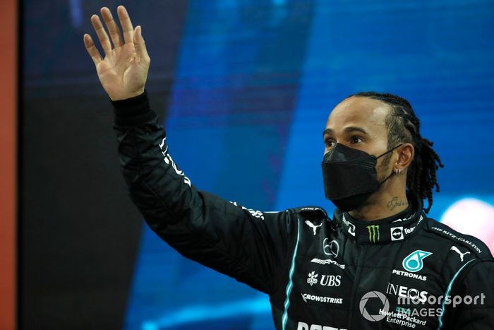 Podio: segundo lugar Lewis Hamilton, Mercedes