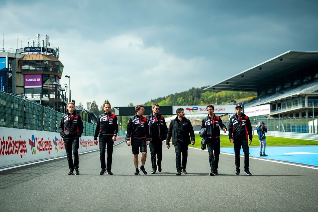 #8 Toyota Gazoo Racing Toyota GR010 - Hybryda: Sebastien Buemi