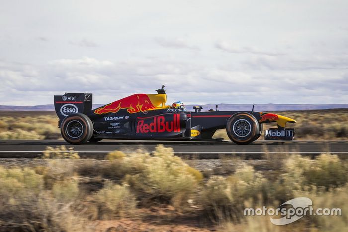 Daniel Ricciardo, Red Bull Racing en Monument Valley