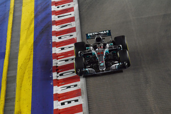 Lewis Hamilton, Mercedes AMG F1 W09 EQ Power+