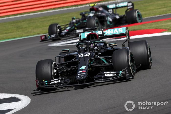 Lewis Hamilton, Mercedes F1 W11, Valtteri Bottas, Mercedes F1 W11