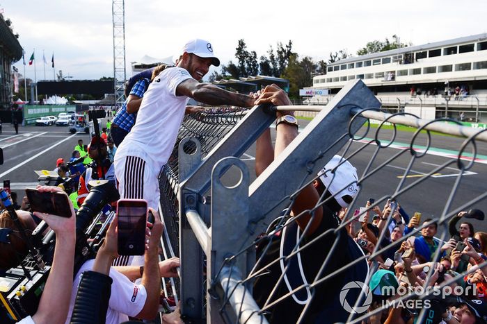 Lewis Hamilton, Mercedes AMG F1 celebra