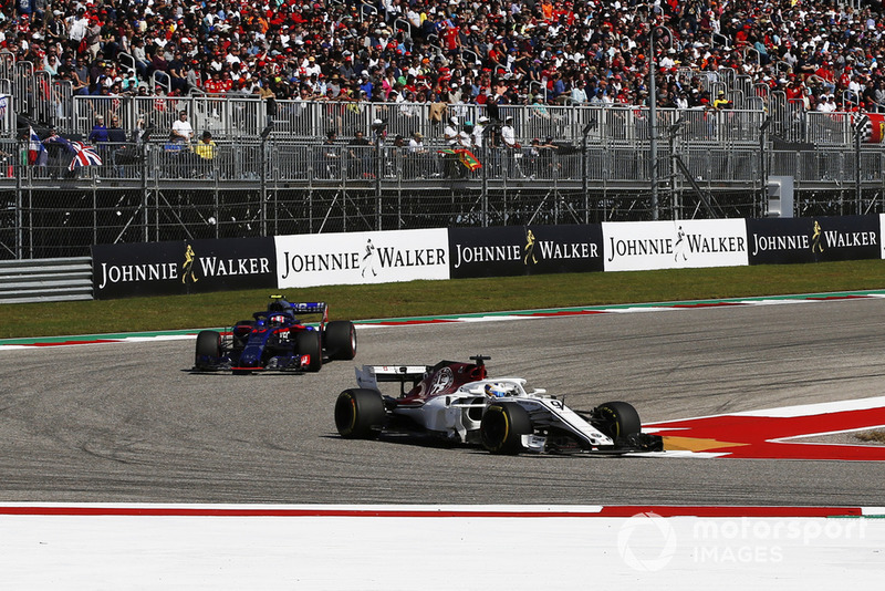 Маркус Ерікссон, Sauber C37, Брендон Хартлі, Toro Rosso STR13