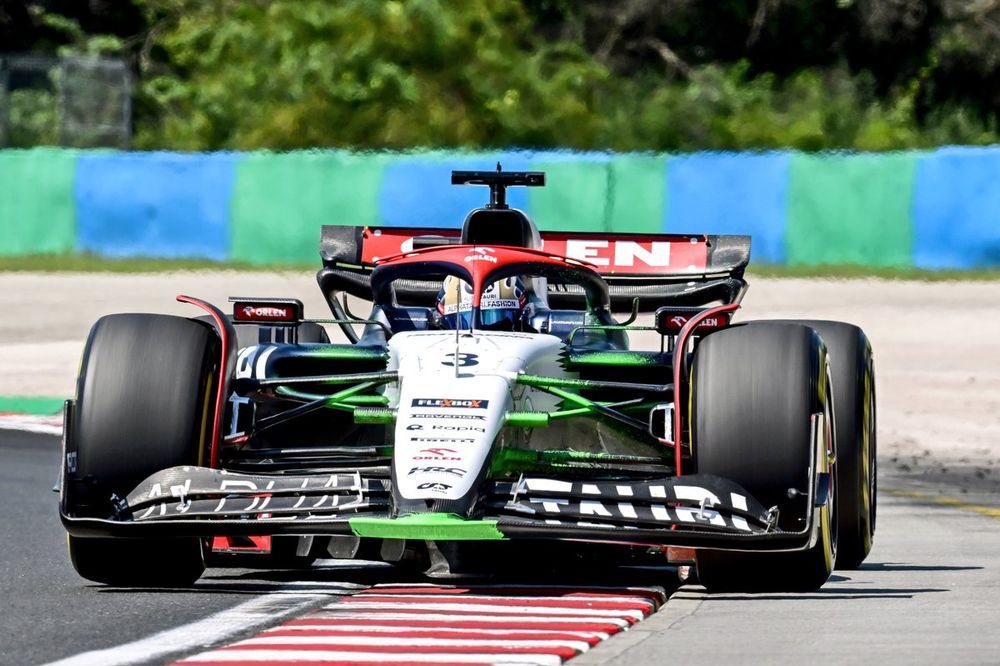 Daniel Ricciardo, AlphaTauri AT04