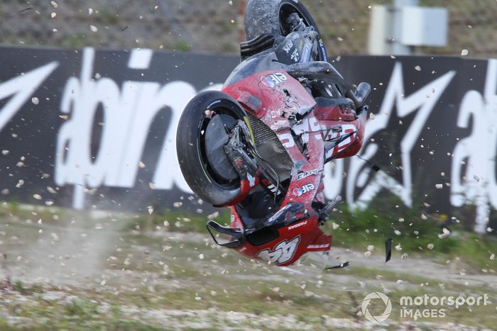 Caída de Pol Espargaró, Tech3 GASGAS Factory Racing