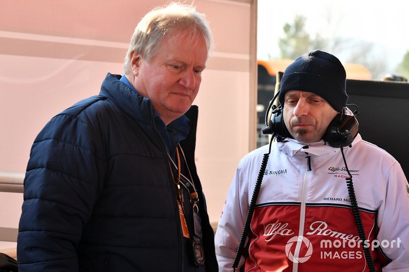 Jo Bauer, délégué technique de la FIA et Simone Resta, directeur technique Alfa Romeo Racing