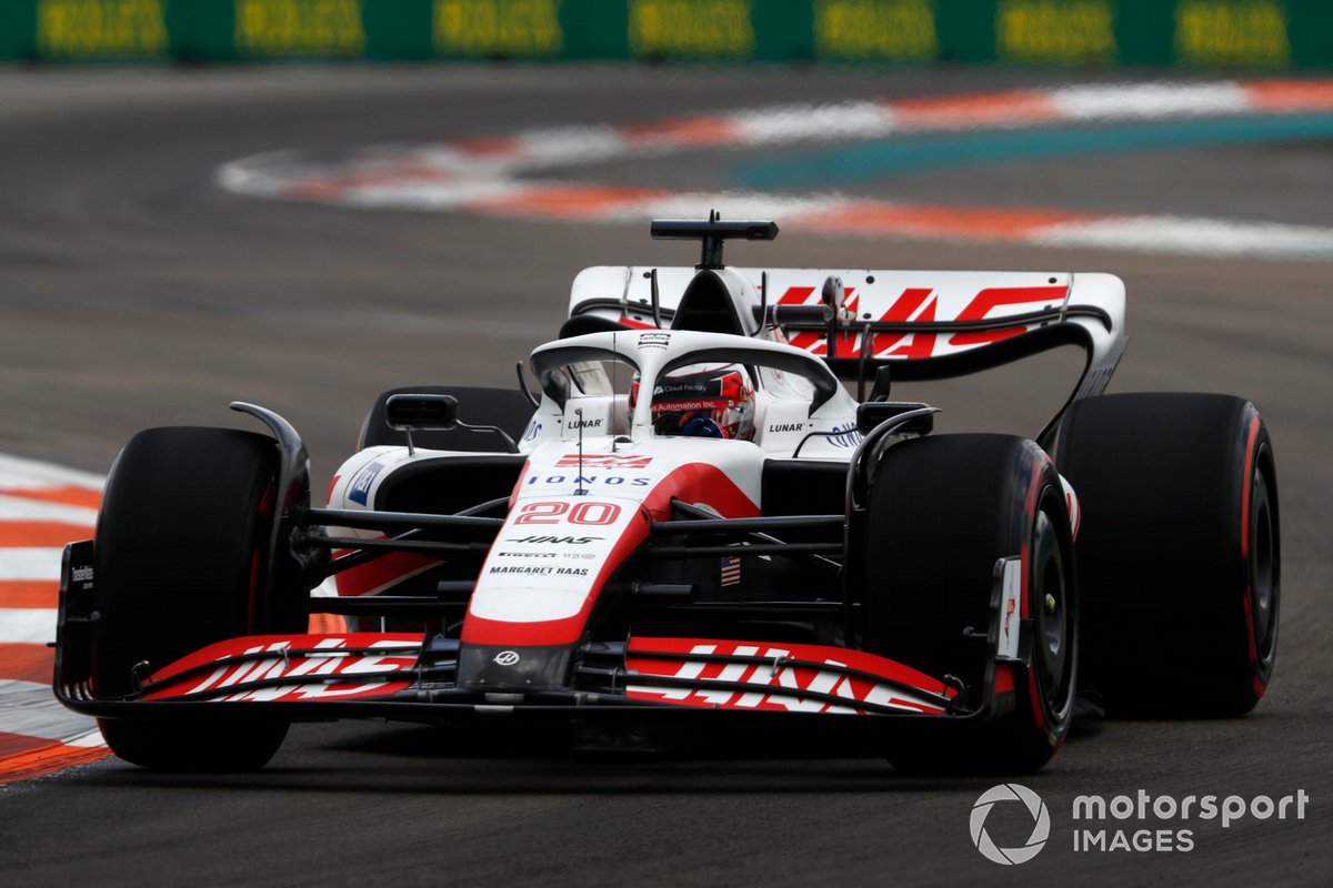 Kevin Magnussen, Haas VF-22