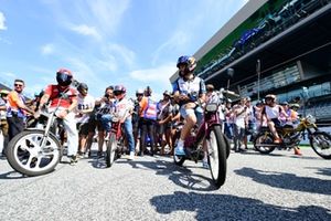 Augusto Fernández, Red Bull GASGAS Tech3, Marc Márquez, Gresini Racing, Miguel Oliveira, Trackhouse Racing Team, Jack Miller, Red Bull KTM Factory Racing, Brad Binder, Red Bull KTM Factory Racing, Pedro Acosta, Red Bull GASGAS Tech3, Jorge Martín, Pramac 