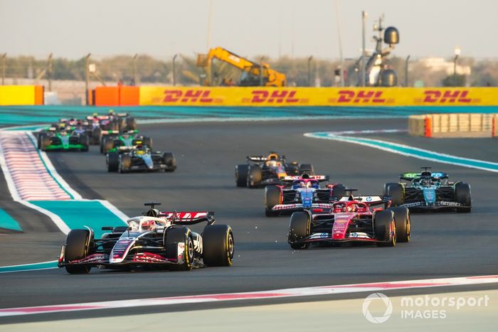 Kevin Magnussen, Haas VF-24, Charles Leclerc, Ferrari SF-24, Lance Stroll, Aston Martin AMR24, Liam Lawson, VCARB 01