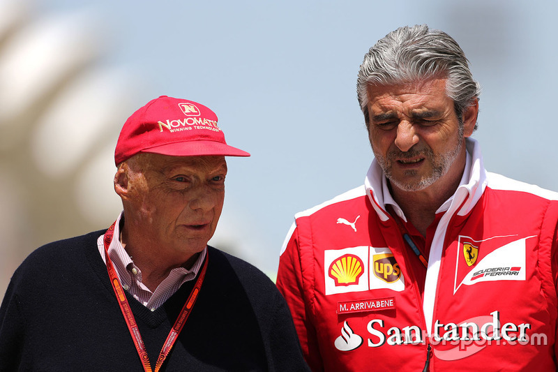 Niki Lauda, Mercedes y Maurizio Arrivabene, Ferrari Team Principal