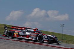 #8 Audi Sport Team Joest Audi R18 e-tron quattro: Lucas di Grassi, Loic Duval, Oliver Jarvis