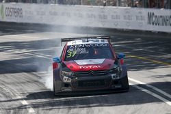 José María López, Citroën World Touring Car Team, Citroën C-Elysée WTCC