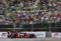 #7 Audi Sport Team Joest Audi R18: Marcel Fässler, Andre Lotterer