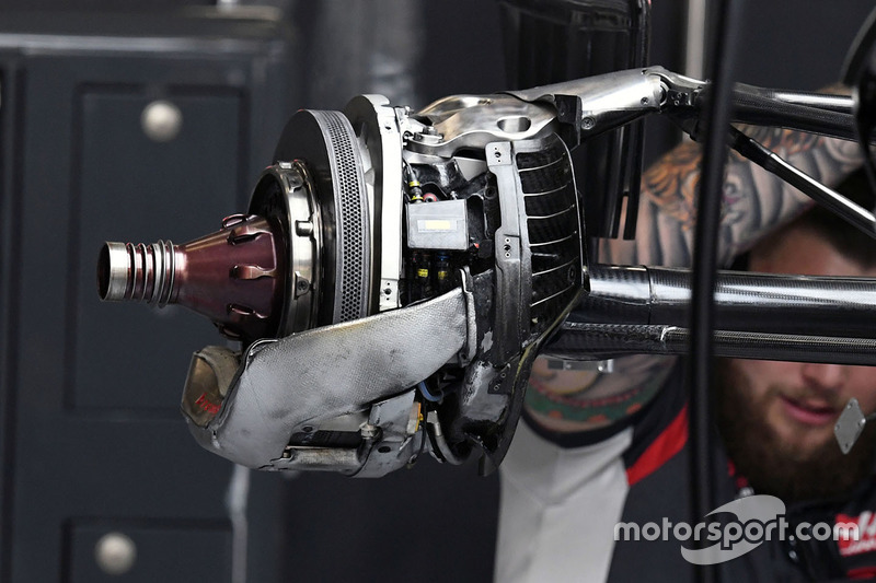 Haas F1 Team VF-17 rear wheel detail