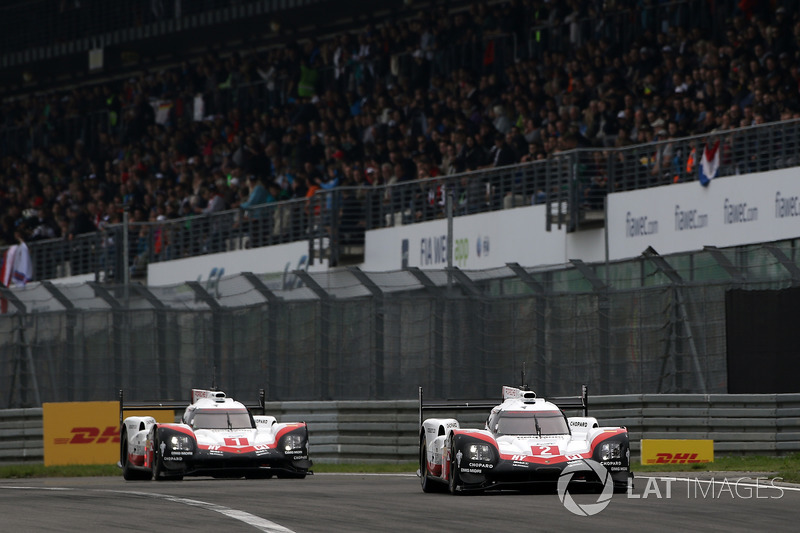 #2 Porsche Team Porsche 919 Hybrid: Timo Bernhard, Earl Bamber, Brendon Hartley, #1 Porsche Team Porsche 919 Hybrid: Neel Jani, Andre Lotterer, Nick Tandy