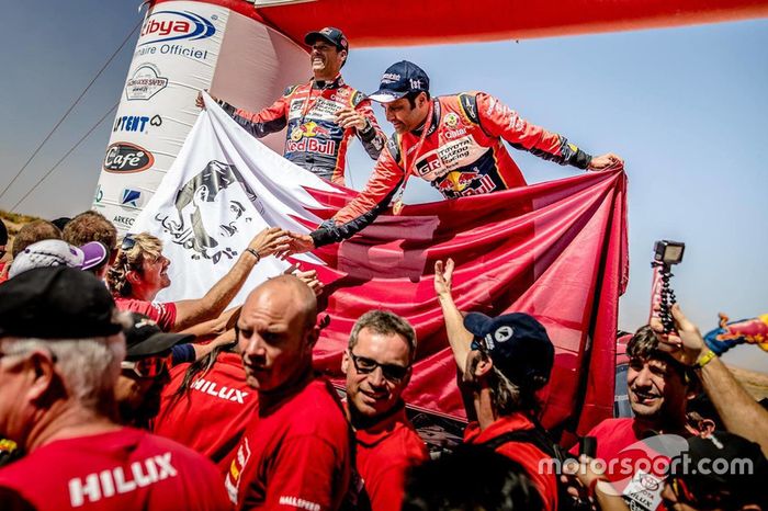 #300 Toyota Hilux: Nasser Al-Attiyah, Matthieu Baumel