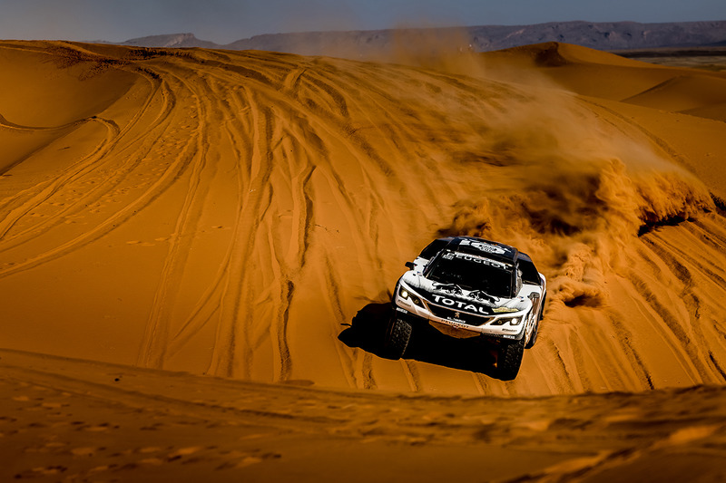 #304 Peugeot Sport Peugeot 3008 DKR: Carlos Sainz, Lucas Cruz