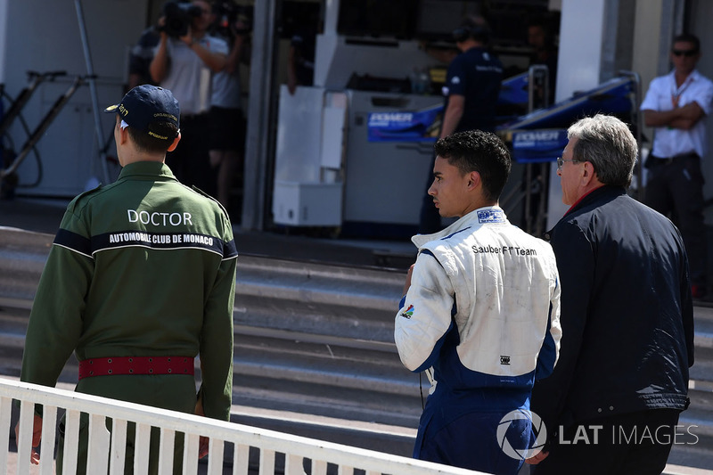 Abandon de Pascal Wehrlein, Sauber