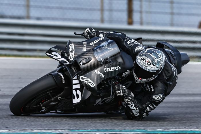 Лоренцо Савадори, Aprilia Racing