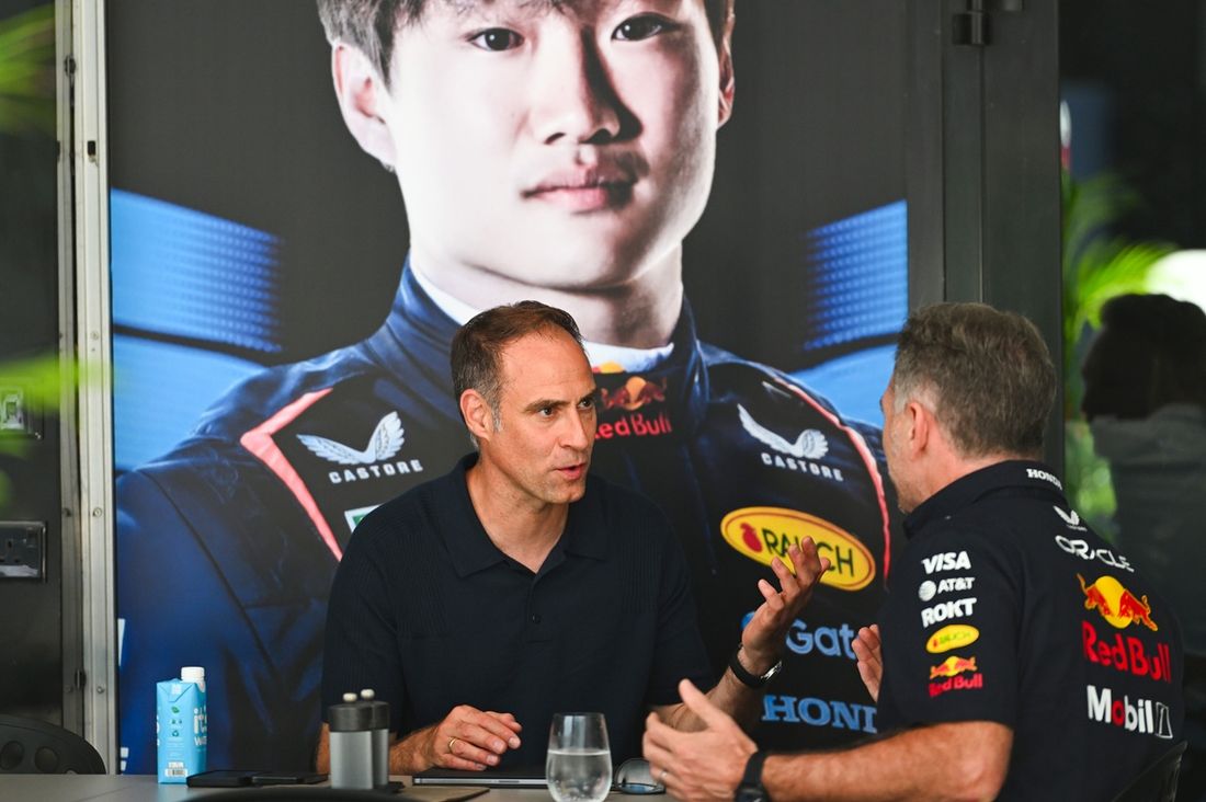 Oliver Mintzlaff, dyrektor zarządzający Red Bull GmbH, Christian Horner, dyrektor zespołu Red Bull Racing