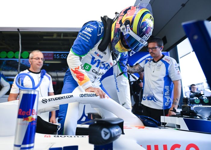 Isack Hadjar, Equipo Racing Bulls