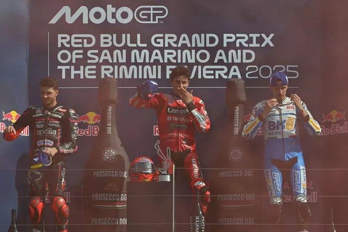 Marco Bezzecchi, Aprilia Racing, Alex Márquez, Gresini Racing, Marc Márquez, Ducati Team
