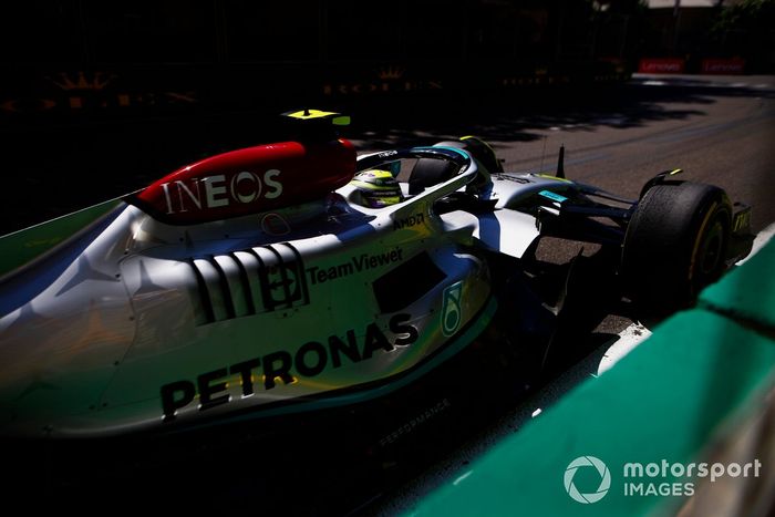 Lewis Hamilton, Mercedes W13