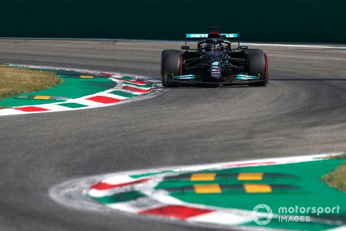 Lewis Hamilton, Mercedes W12