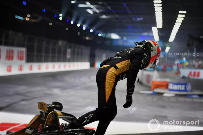 El coche dañado de Antonio Felix Da Costa, DS Techeetah