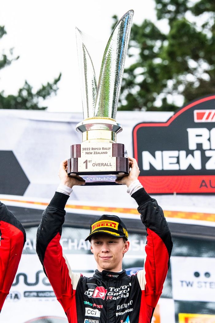 Podio: Kalle Rovanpera, Toyota Gazoo Racing WRT