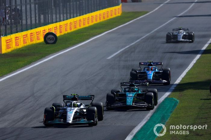 Lewis Hamilton, Mercedes W13, Lance Stroll, Aston Martin AMR22, Esteban Ocon, Alpine A522, Yuki Tsunoda, AlphaTauri AT03