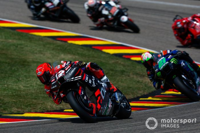 Maverick Viñales, Aprilia Racing