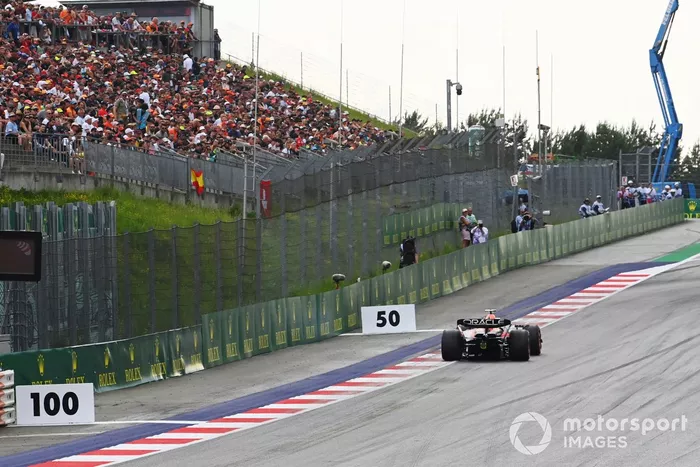 Sergio Pérez, Red Bull Racing RB19