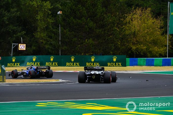 Alex Albon, Williams FW44, Yuki Tsunoda, AlphaTauri AT03