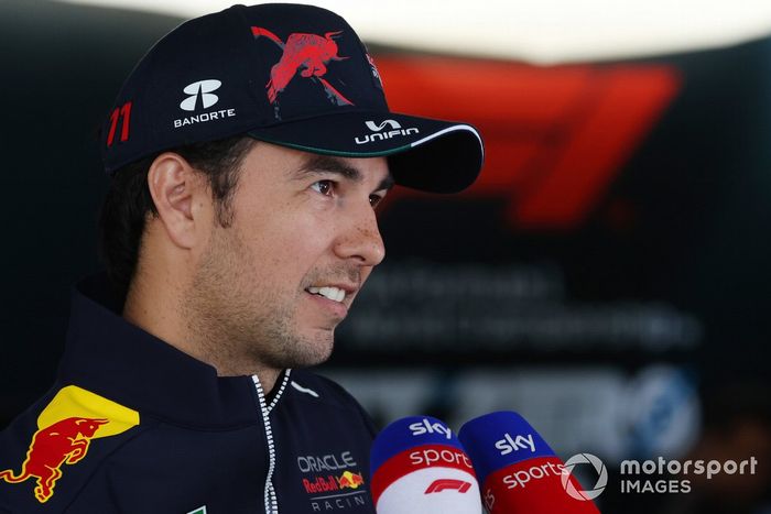 Sergio Pérez, Red Bull Racing, habla con la prensa