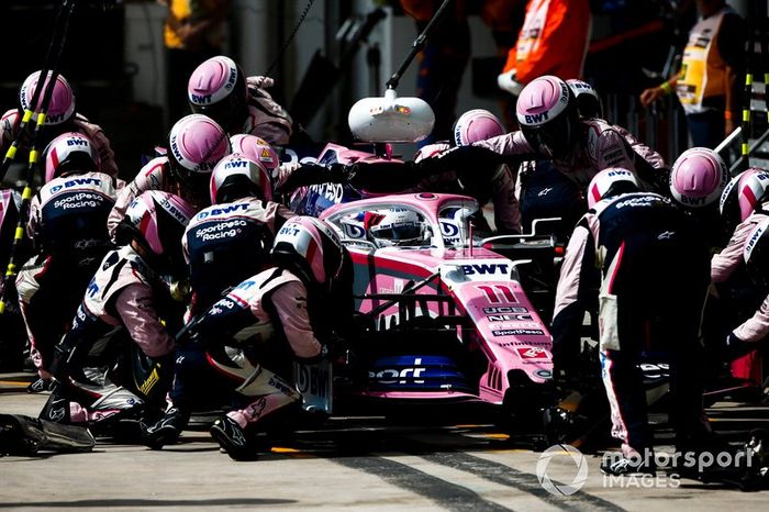 Sergio Pérez, Racing Point RP19 pit stop
