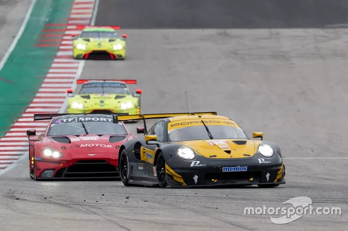 #56 Team Project 1 - Porsche 911 Rsr: Egidio Perfetti, Laurents Horr, Matteo Cairoli
