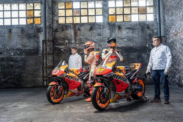 Marc Marquez, Repsol Honda Team, Pol Espargaro, Repsol Honda Team
