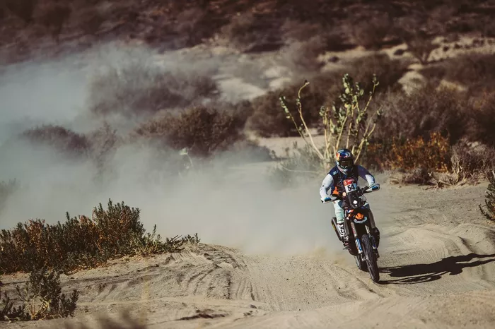 #54 Team Baines Rally KTM: Camille Chapeliere