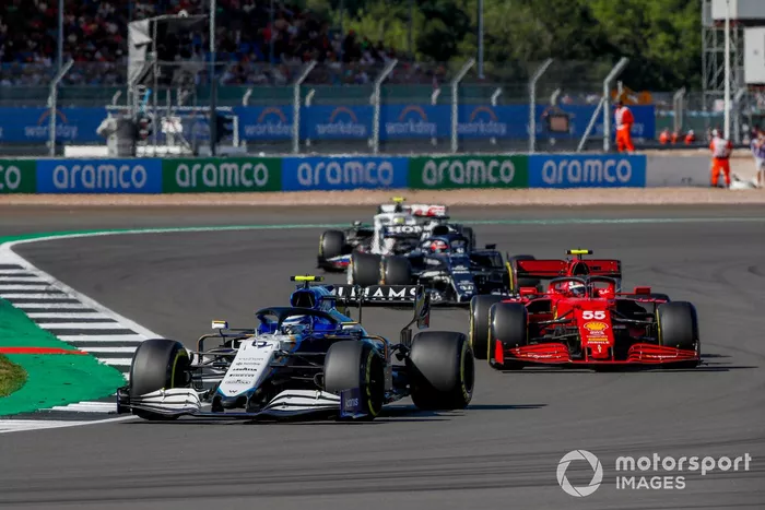 Nicholas Latifi, Williams FW43B, Carlos Sainz Jr., Ferrari SF21, Yuki Tsunoda, AlphaTauri AT02