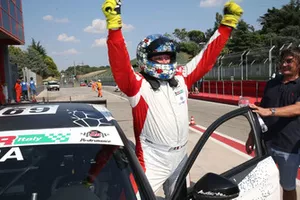 Il vincitore Enrico Bettera, Audi RS3 LMS-TCR, Pit lane Competizioni