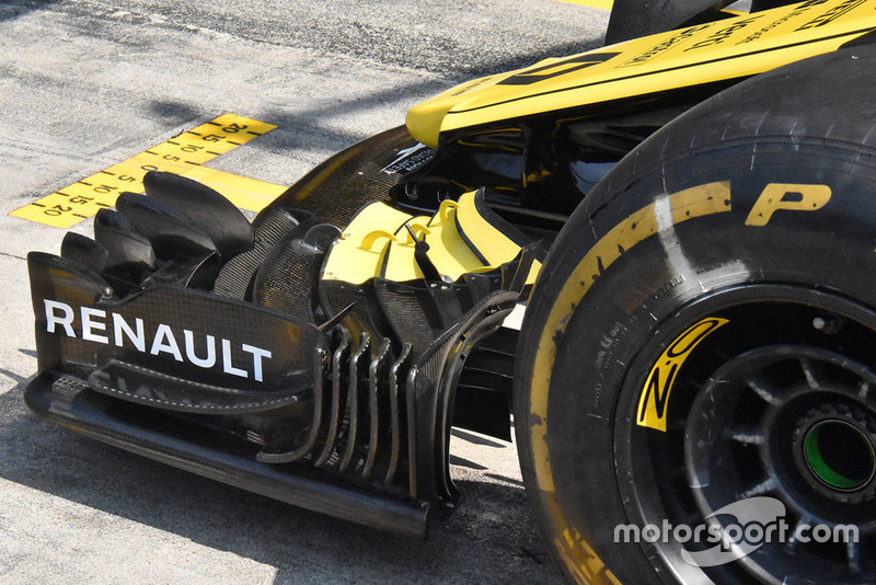 Renault F1 front wing detail